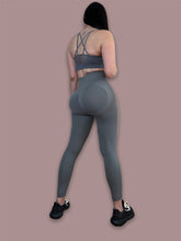 Load image into Gallery viewer, The Seamless Tail  Lifting Sports Leggings (Grey)
