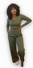 Load image into Gallery viewer, Olive Bottom Down Long Sleeve Crop Top Set
